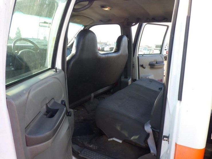 2002-ford-f450-image-7