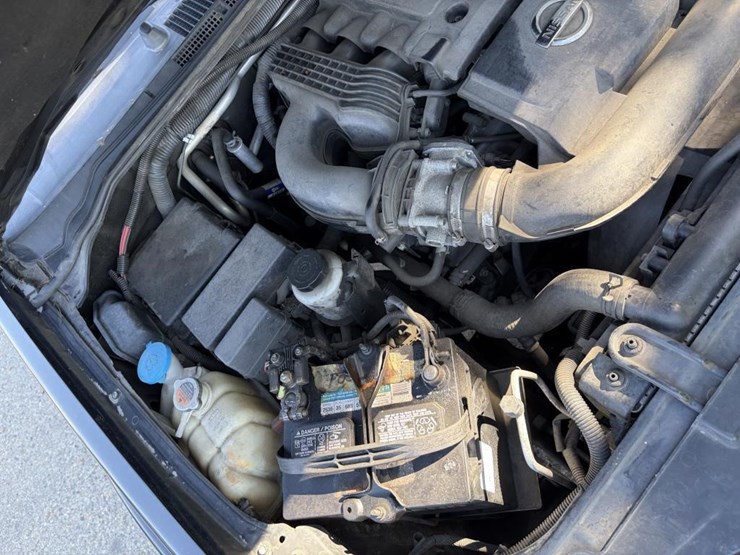 2012-nissan-pathfinder-image-25