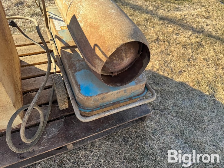 queen-&-l.b.-white-heaters-image-12