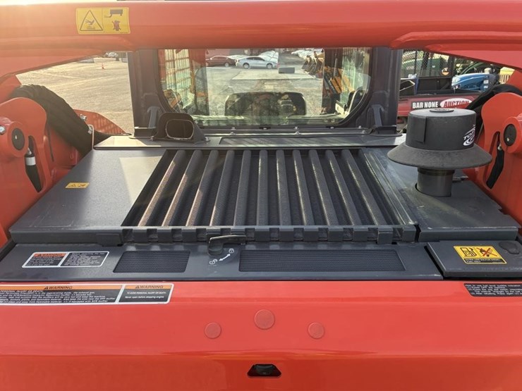 2024-kubota-svl75-3-image-20