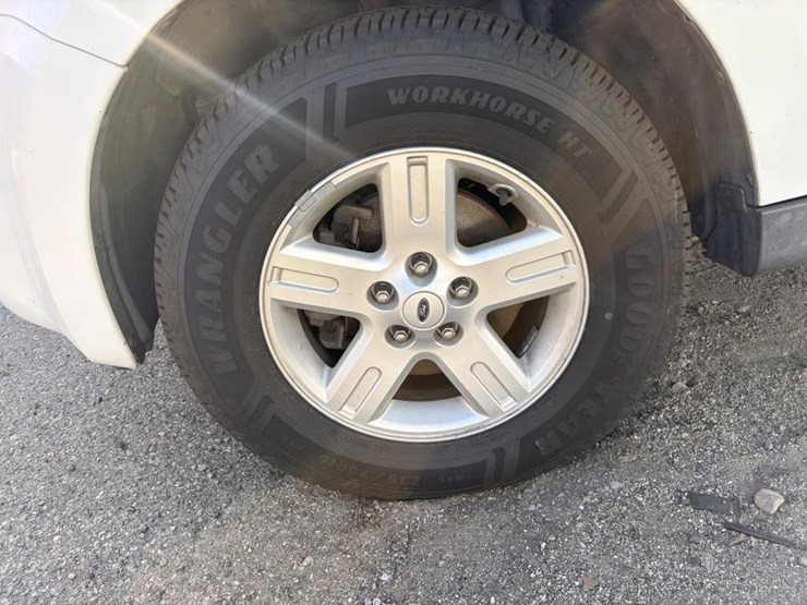 2008-ford-escape-hybrid-image-23