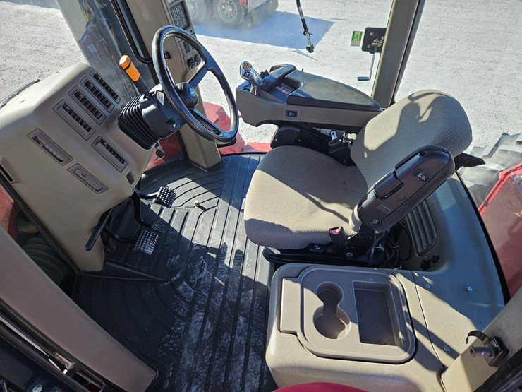 2013-case-ih-steiger-350-image-17