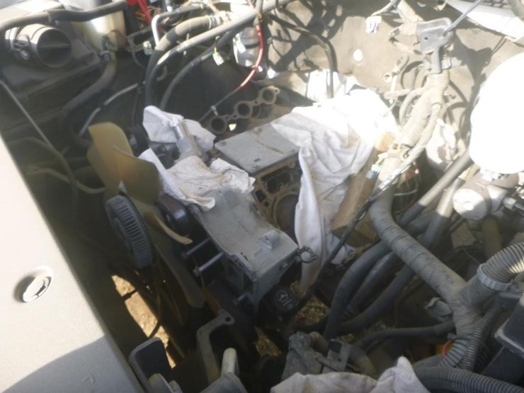 2008-gmc-3500-image-14