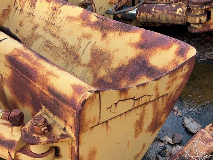 59”-hydraulic-bucket-image-16