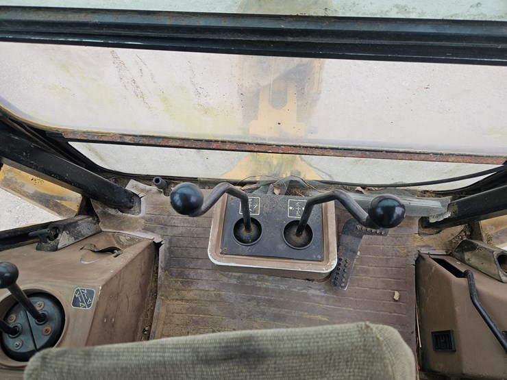 1994-deere-410d-image-13