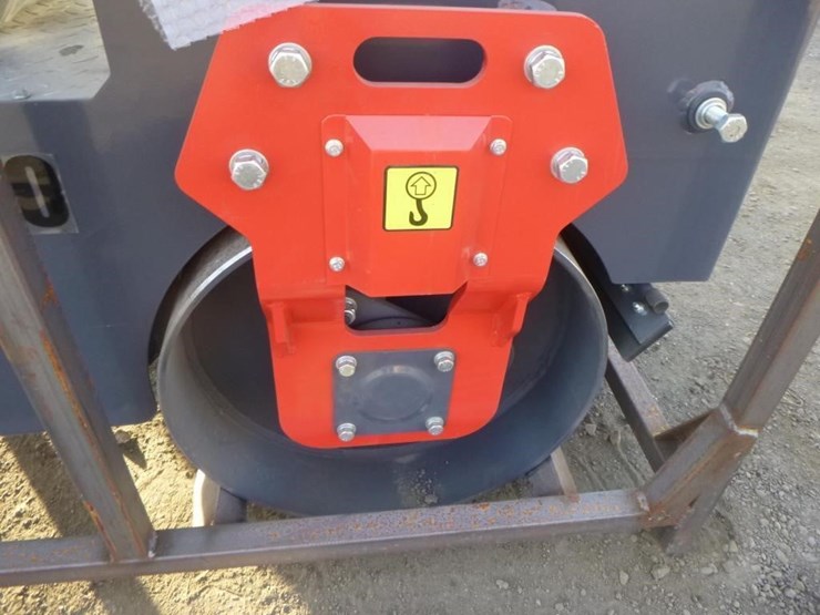 sdlool-sl1000-tandem-vibratory-roller-image-11