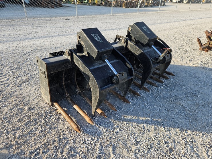 #205215-•-caterpillar-163-4812-grapple-image-1