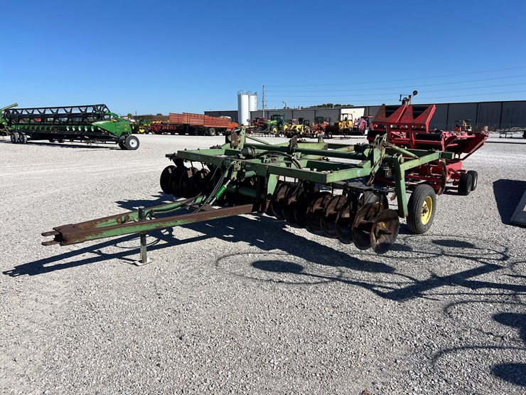 john-deere-1710-image-1