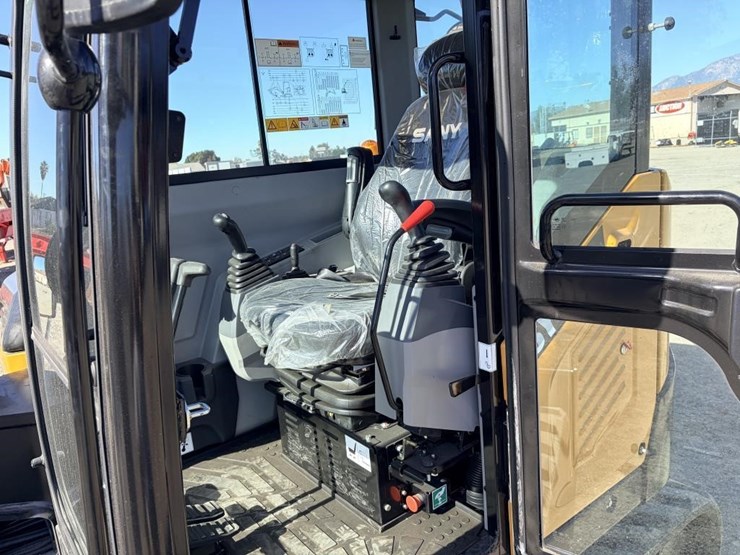 2023-sany-sy80u-image-16