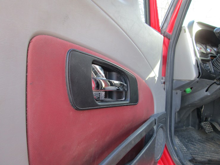 2017-international-prostar-image-25