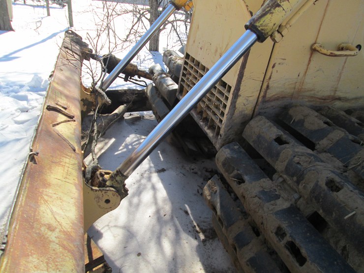 komatsu-d65p-image-18