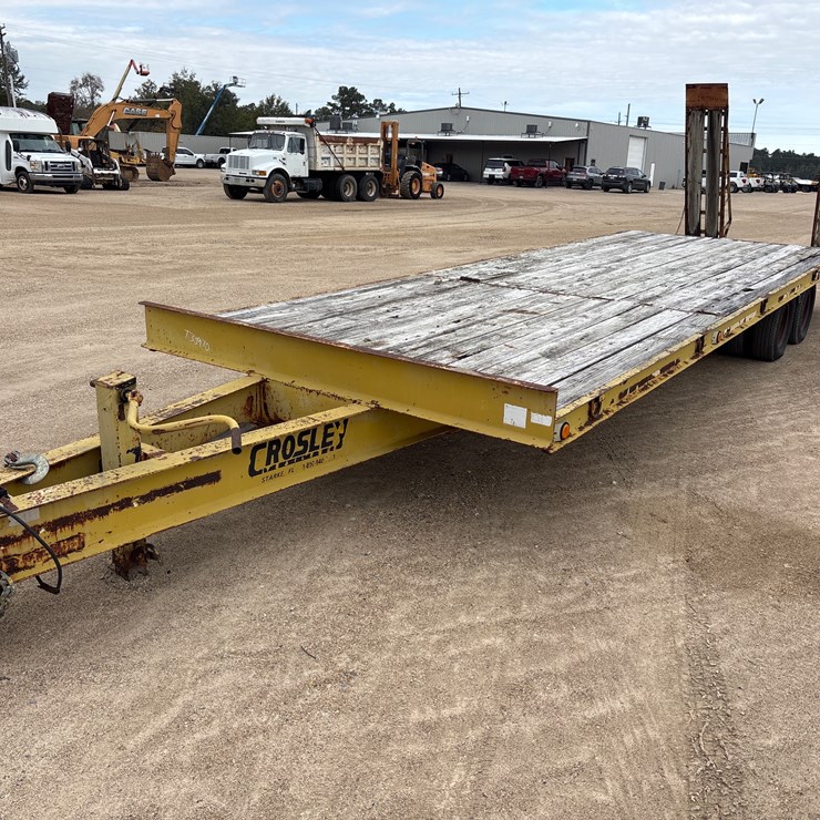 #30970 • 1999 CROSLEY 30FT EQUIPMENT TRAILER