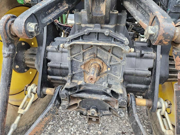 2013-john-deere-3032e-image-12