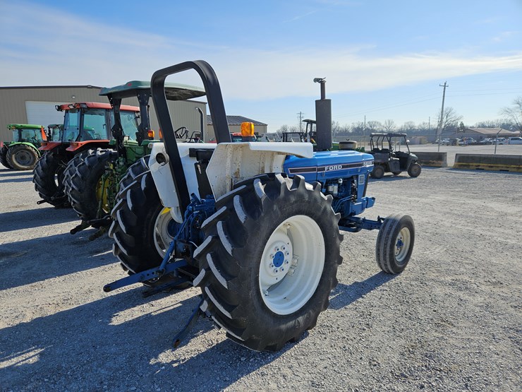 1990-ford-5610-image-6