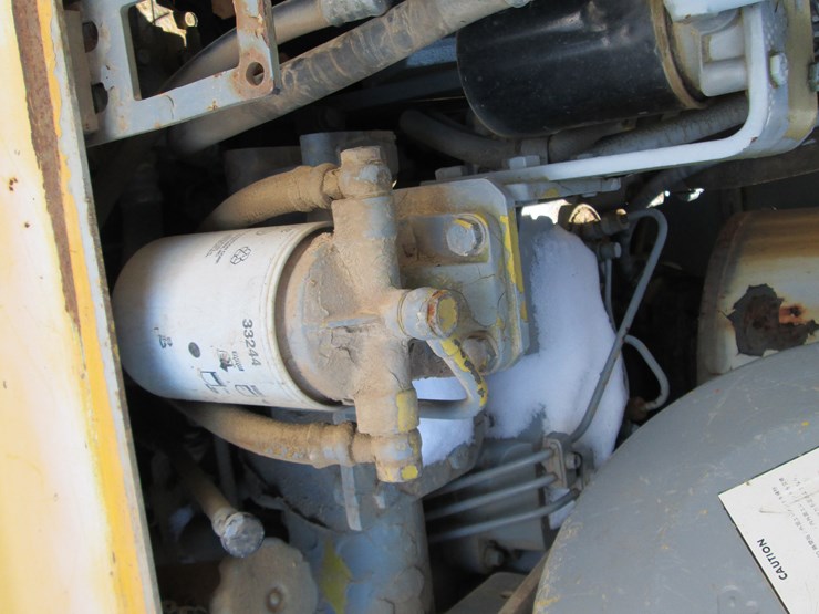 komatsu-d65p-image-32