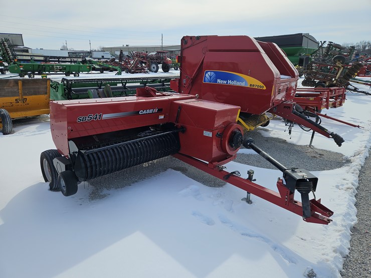 2012-case-ih-sb541-image-1