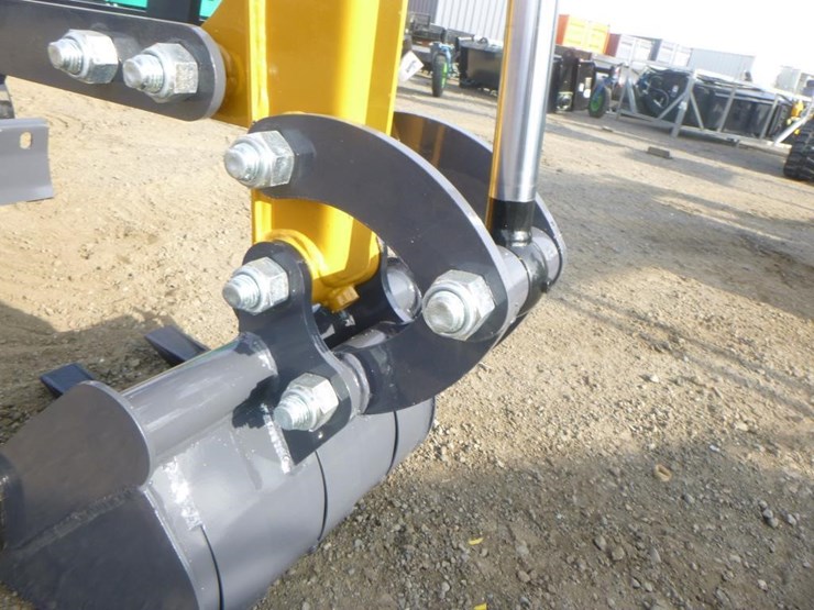 agt-mx12rx-hydraulic-excavator-image-11