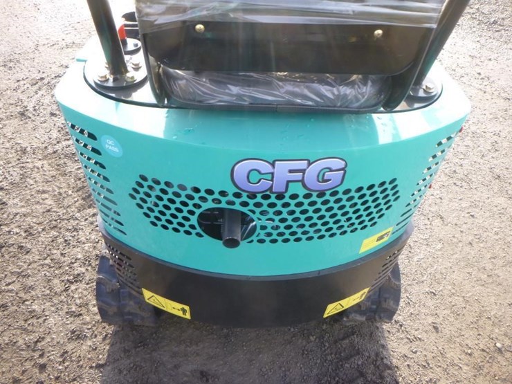 agt-qh12r-hydraulic-excavator-image-17