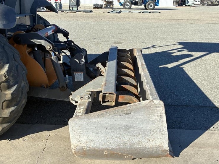 2016-case-570n-ep-image-2