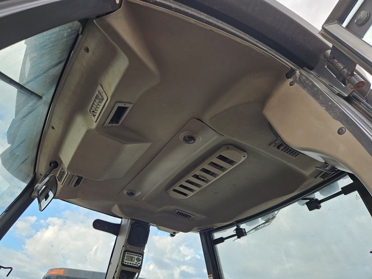 2012-case-580sn-image-19