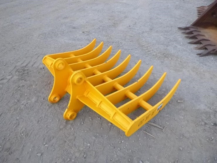 caterpillar-307-image-3