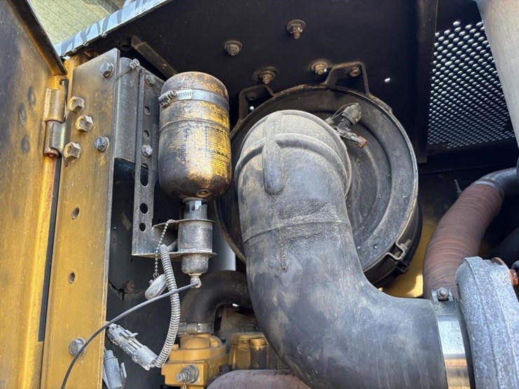 2008-deere-772d-image-66