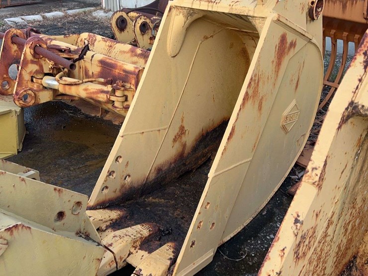 23”-hensley-bucket-image-1