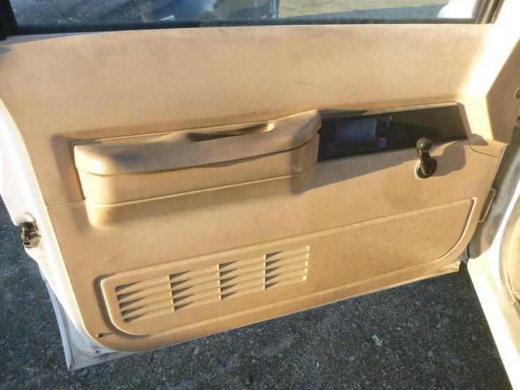 1988-chevrolet-1500-image-11