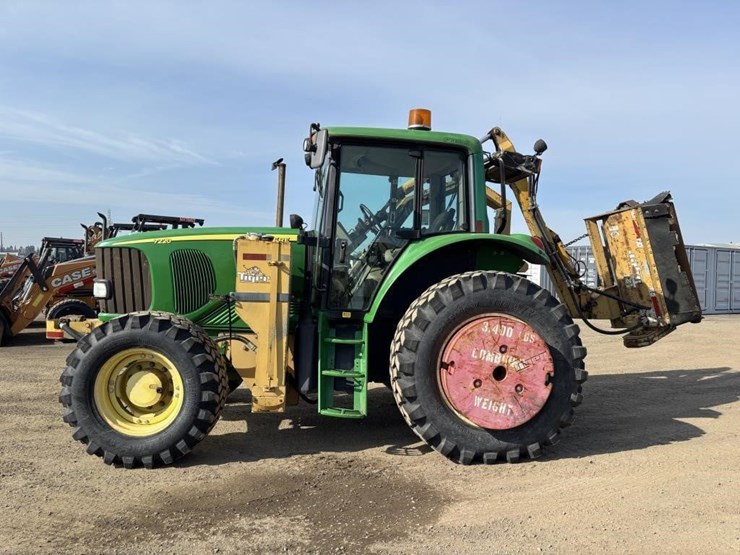 2005-john-deere-7220-image-5