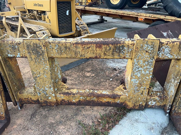 pallet-forks-image-14