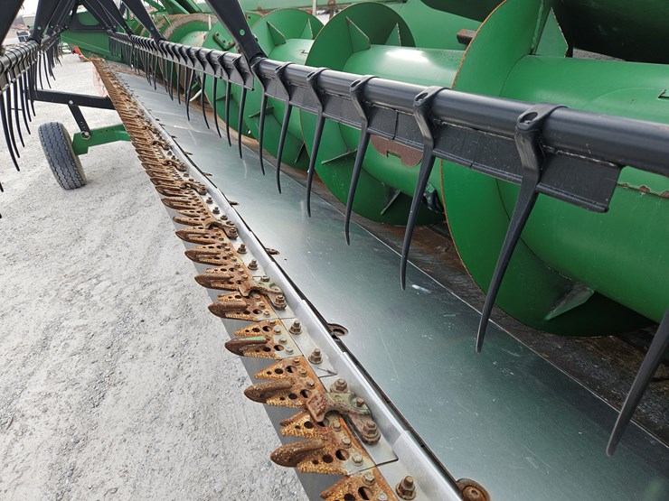 2010-john-deere-625f-image-12