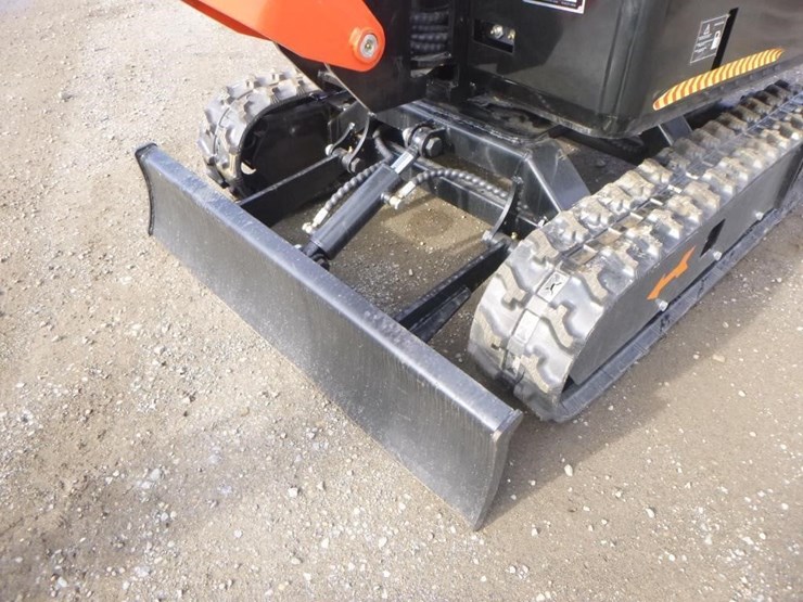 2025-tpm-18bs-hydraulic-excavator-image-15