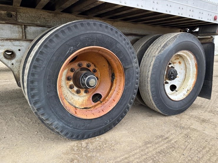 1982-fruehauf-van-image-13