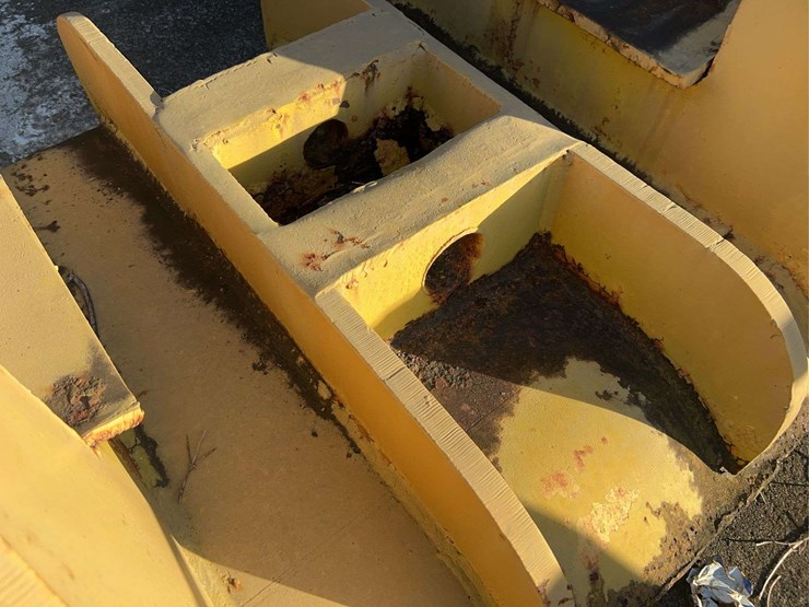 metal-fixture-image-11