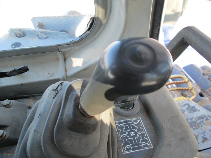 komatsu-d65p-image-27