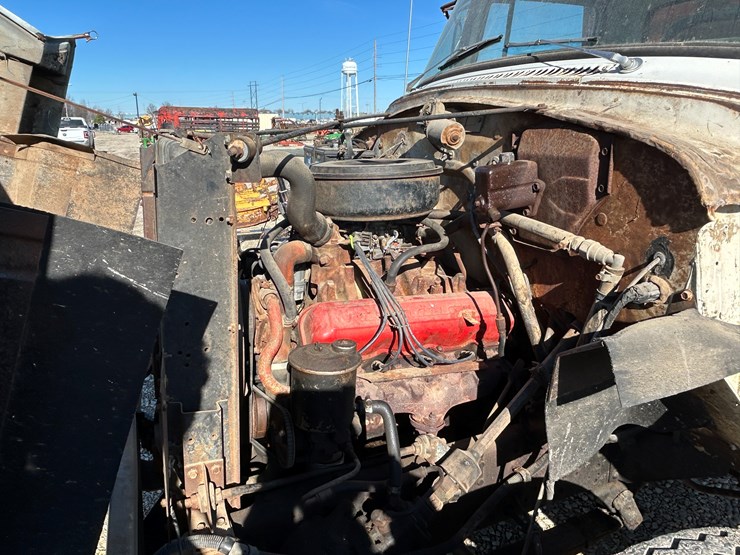 1975-international-435-image-9