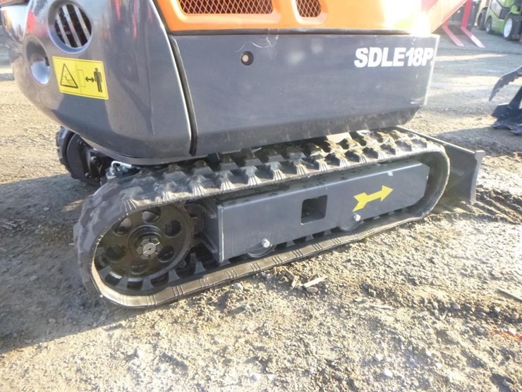 2025-sdlanch-sdle18p-hydraulic-excavator-image-27