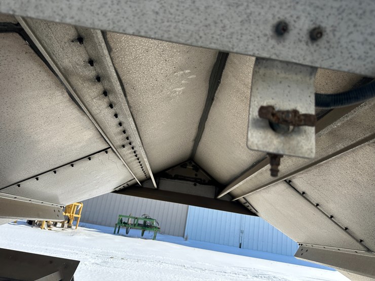 2016-timpte-hopper-bottom-image-25