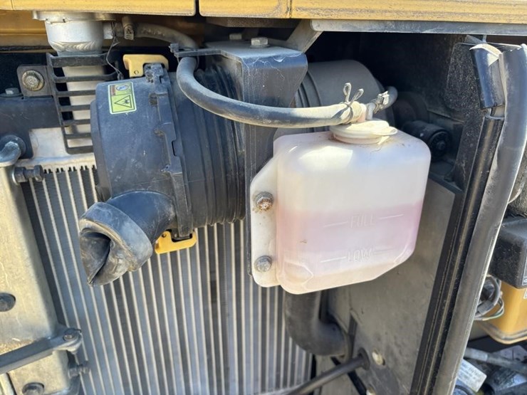 2022-caterpillar-303.5-image-49