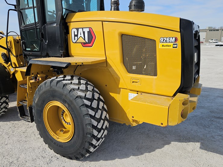 2023-caterpillar-926m-image-15