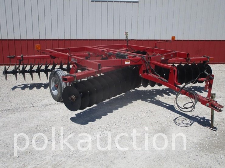 case-ih-3850-image-13