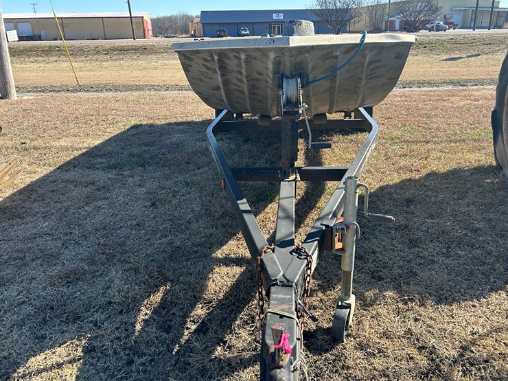 #37821-•-xpress-16'-flat-bottom-fishing-boat-w/-trailer-image-21