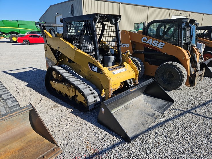 2012-caterpillar-259b3-image-1