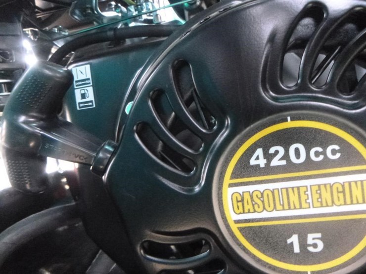 2025-agt-h15r-hydraulic-excavator-image-25