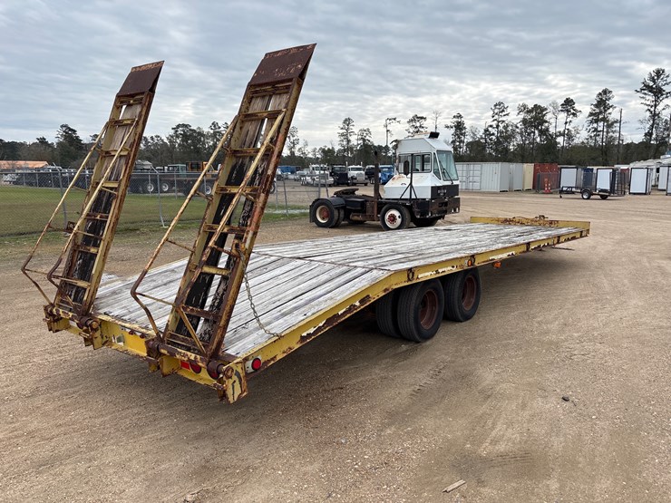 #30970-•-1999-crosley-30ft-equipment-trailer-image-3