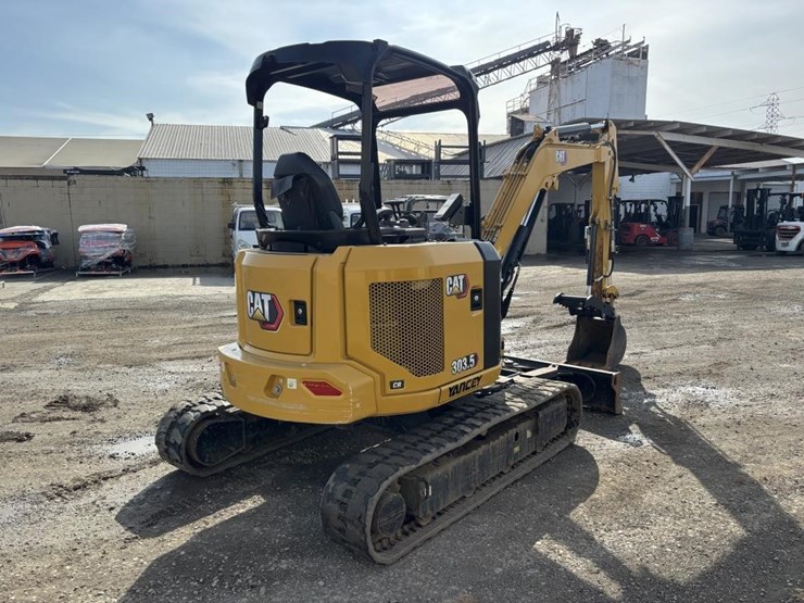 2022-caterpillar-303.5-image-3