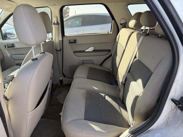 2008-ford-escape-hybrid-image-15