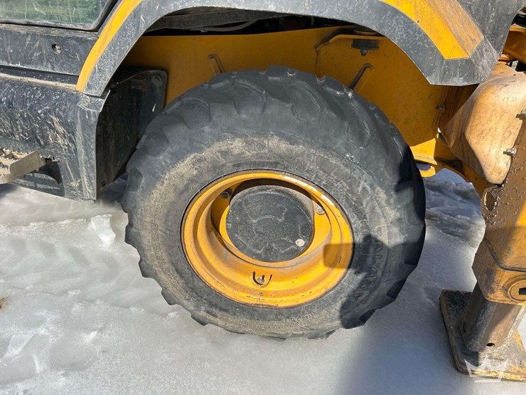 2010-jcb-3cx-image-28