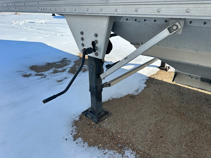 2016-timpte-hopper-bottom-image-29