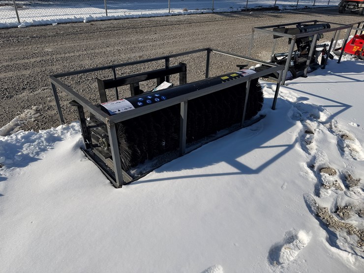 #210542-•-mower-king-ssab72-angle-broom-image-1